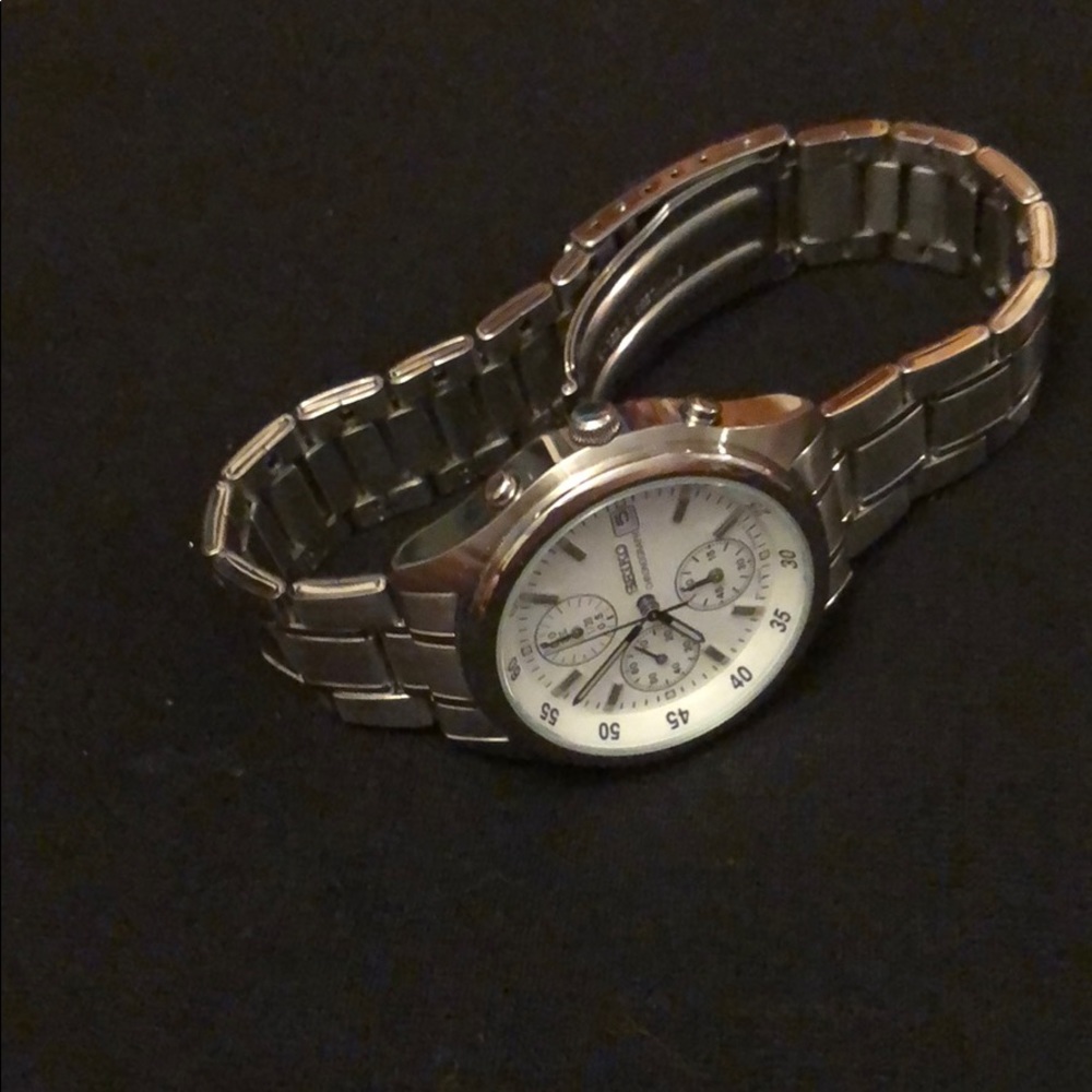 Seiko watch with white face